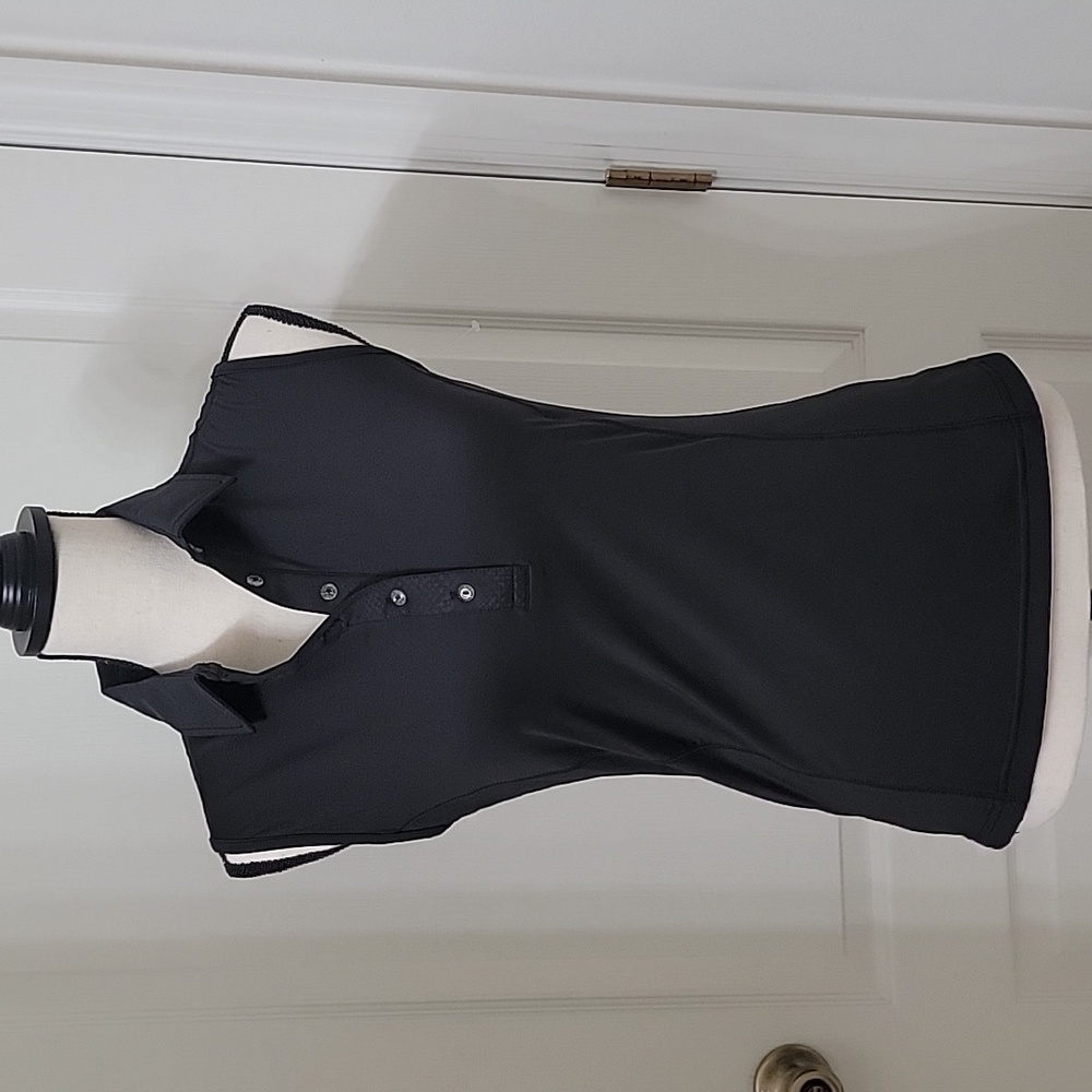 Nivo Size S Black Sleeveless Polo Style Shirt, NEW with Tag